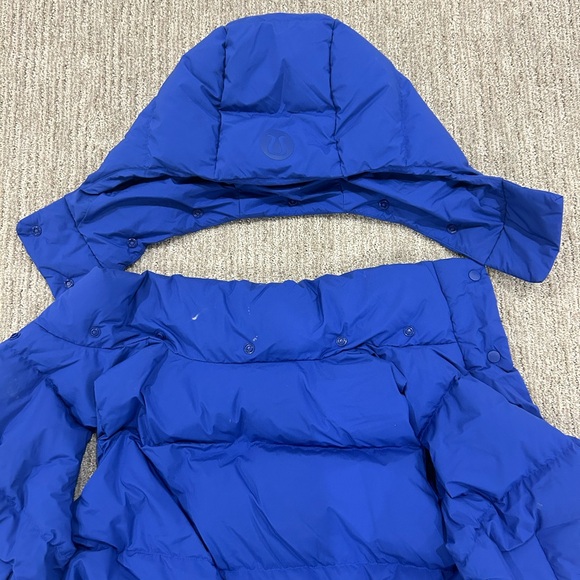 Blue LuLu Lemon Wunder Puff Vest - Picture 5 of 5